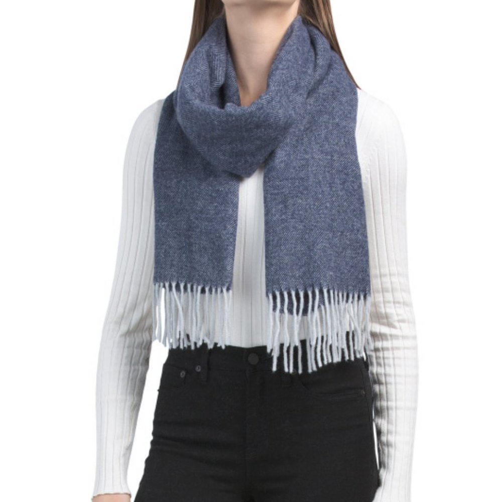 Italian Woollen Treasure Cashmere Blend Herringbone Scarf NWT